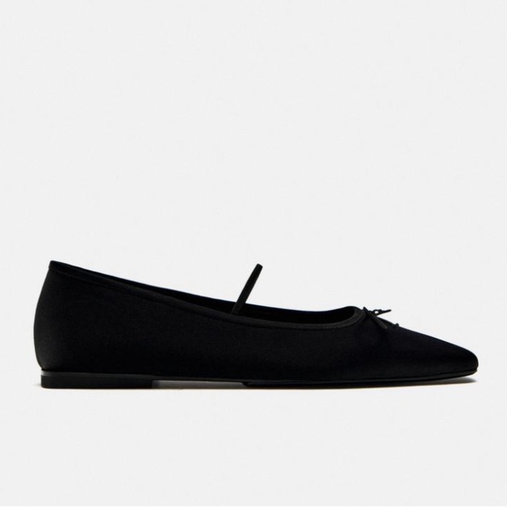 Worn once Zara satin effect square toe flats with bow, square block heel, straps